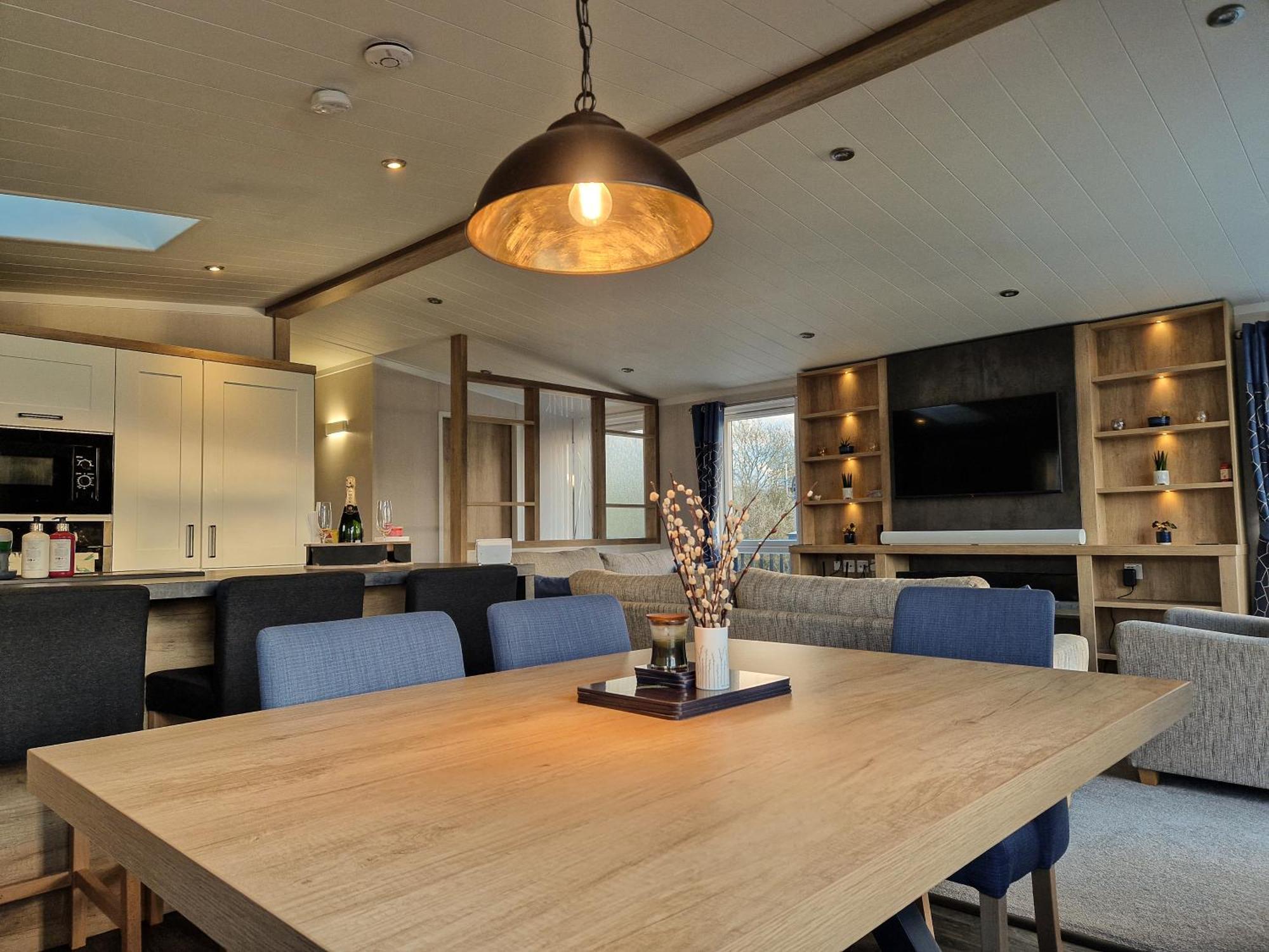 Hotchkin Lodge 우드홀스파 외부 사진